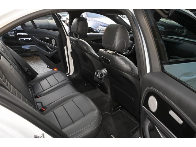 Mercedes-Benz E400d E400d 4Matic AMG Пакет - автомобили, коли, обяви за нови и употребявани 8