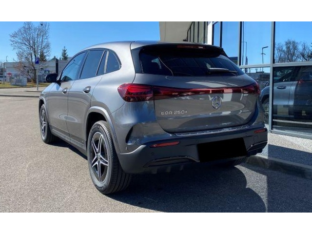 Mercedes-Benz EQA EQA 250+ AMG Line - автомобили, коли, обяви за нови и употребявани 2