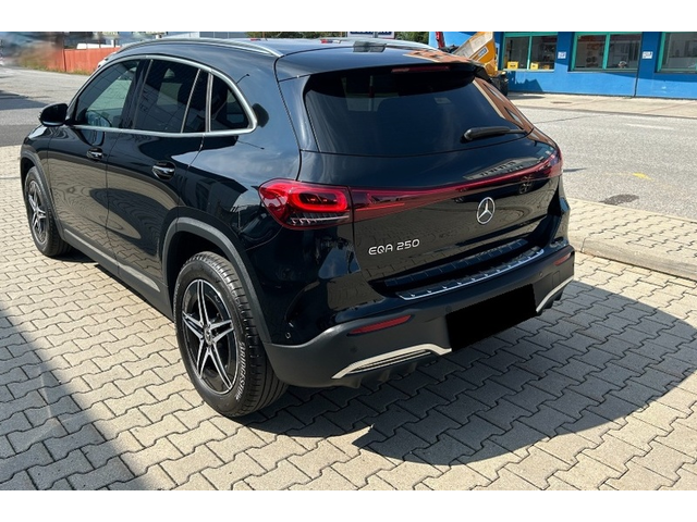 Mercedes-Benz EQA EQA 250
 AMG Line - автомобили, коли, обяви за нови и употребявани 3