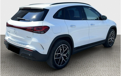 mercedes-benz-eqa-eqa-300-4matic-amg-line - 3