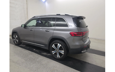 mercedes-benz-eqb - 1