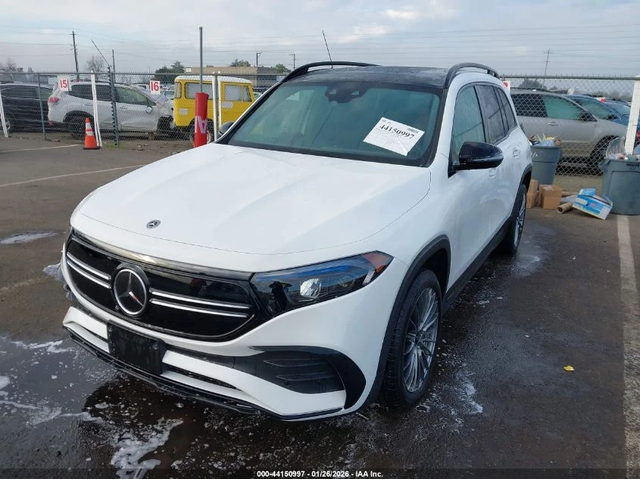 Mercedes-Benz EQB 250 SUV - автомобили, коли, обяви за нови и употребявани 2