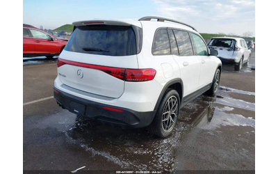 mercedes-benz-eqb - 5