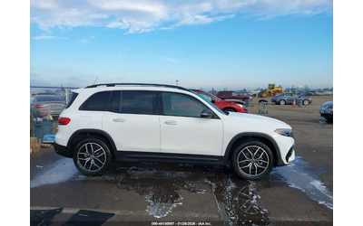 Mercedes-Benz EQB 250 SUV - автомобили, коли, обяви за нови и употребявани 7