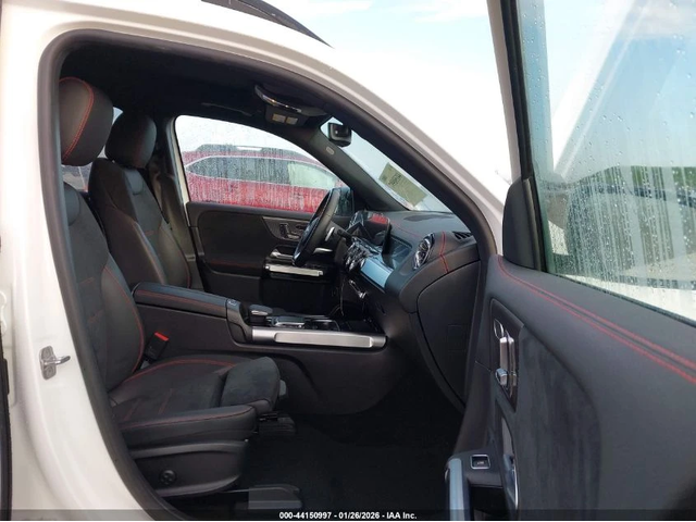 Mercedes-Benz EQB 250 SUV - автомобили, коли, обяви за нови и употребявани 8