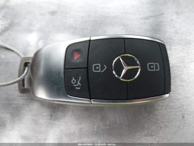 Mercedes-Benz EQB 350 SUV 4MATIC - автомобили, коли, обяви за нови и употребявани 13