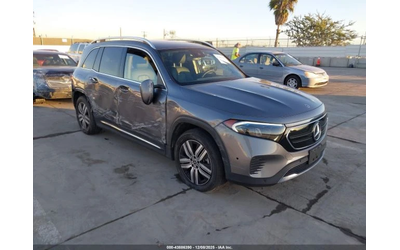 mercedes-benz-eqb - 0