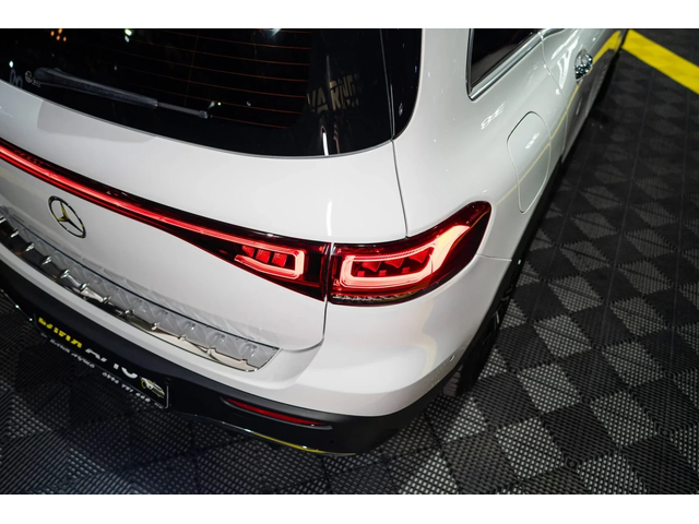 Mercedes-Benz EQB 300 4MATIC BURMEISTER ПАНОРАМА 360 ЛИЗИНГ 100% - автомобили, коли, обяви за нови и употребявани 8