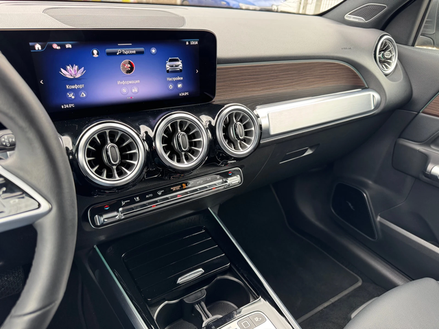 Mercedes-Benz EQB 300/Progresivei+ Night Adv Paket - автомобили, коли, обяви за нови и употребявани 12