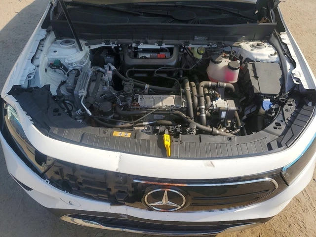 Mercedes-Benz EQB 300 4MATIC - автомобили, коли, обяви за нови и употребявани 11
