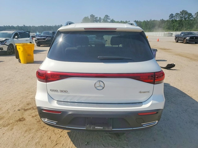 Mercedes-Benz EQB 300 4MATIC - автомобили, коли, обяви за нови и употребявани 5