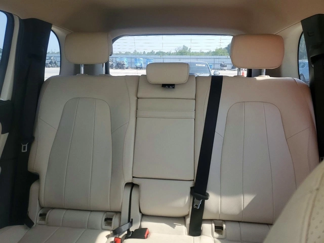 Mercedes-Benz EQB 300 4MATIC - автомобили, коли, обяви за нови и употребявани 9