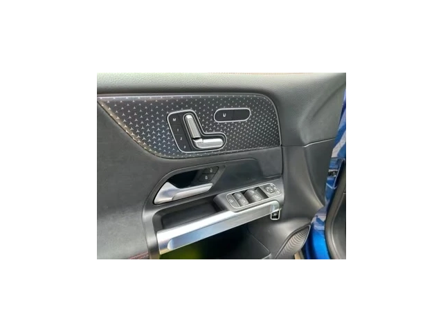 Mercedes-Benz EQB 300 AMG 4matic Led Distronic HuD Blind spot - автомобили, коли, обяви за нови и употребявани 11