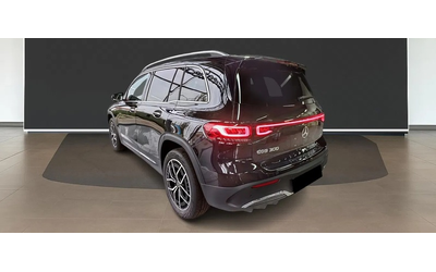 mercedes-benz-eqb-eqb-300-4matic-amg-line - 5