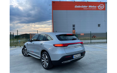 mercedes-benz-eqc - 4