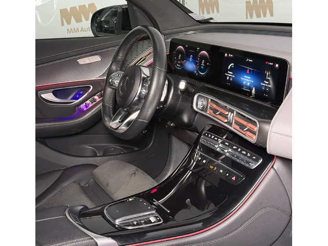 Mercedes-Benz EQC 400* 4Matic* AMG* DistronicPLUS* КеylessGO - автомобили, коли, обяви за нови и употребявани 10