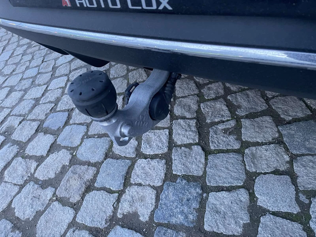 Mercedes-Benz EQC EQC400/4MATIC AMG Distronik, BURMESTER, 8000.Км!!! - автомобили, коли, обяви за нови и употребявани 13