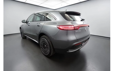 mercedes-benz-eqc - 4