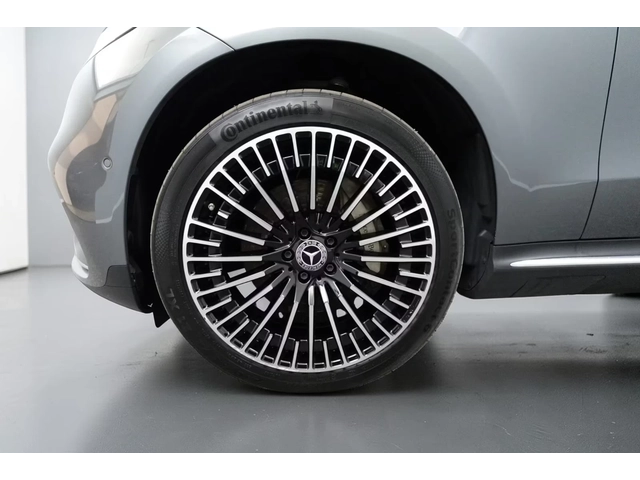 Mercedes-Benz EQC 400 4matic AMG 360* MultiB DISTR HUD Winter Pack - автомобили, коли, обяви за нови и употребявани 7