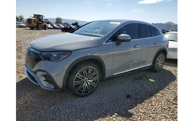 mercedes-benz-eqe - 0