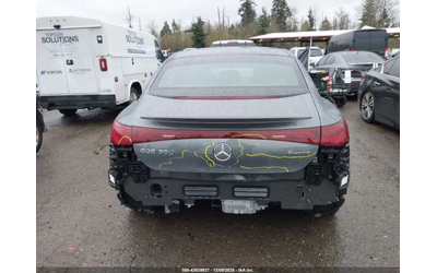 mercedes-benz-eqe - 4