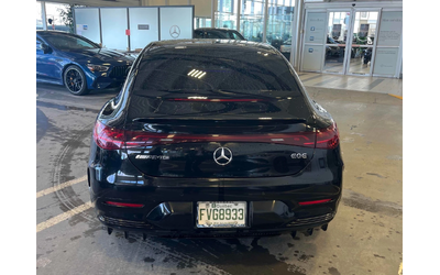 mercedes-benz-eqe - 3