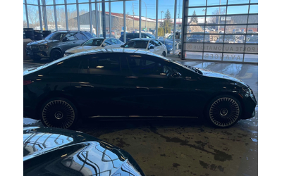 mercedes-benz-eqe - 4