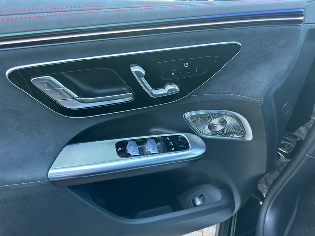 Mercedes-Benz EQE 350+ SUF - автомобили, коли, обяви за нови и употребявани 6