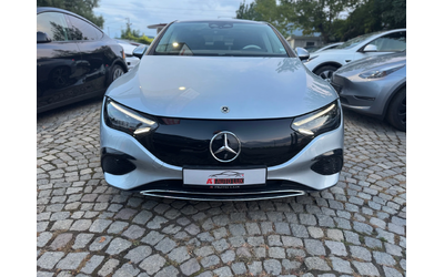 mercedes-benz-eqe - 1