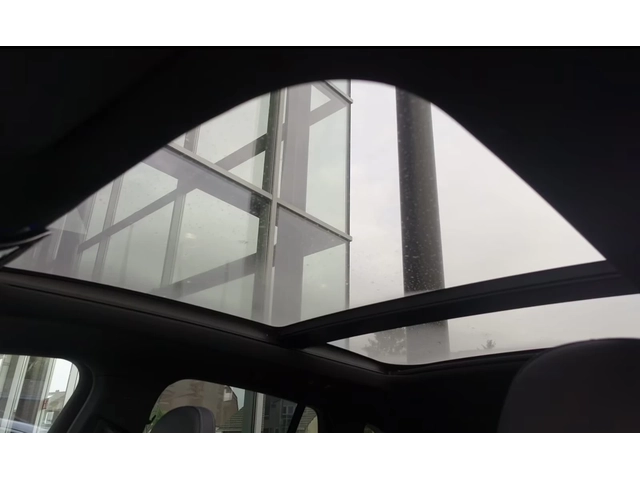 Mercedes-Benz EQE 350+ SUV Burmester PANO MultiB DIST 360 Winter Pac - автомобили, коли, обяви за нови и употребявани 8