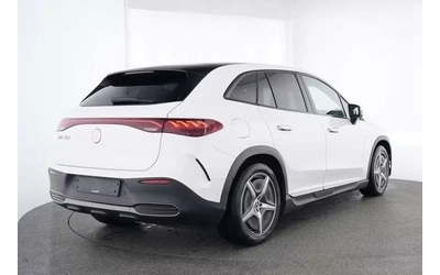 mercedes-benz-eqe - 2