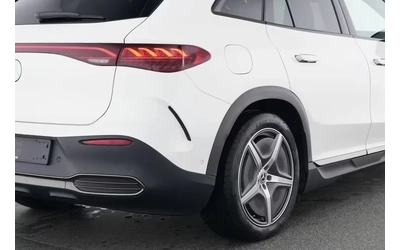 mercedes-benz-eqe - 3