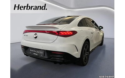 mercedes-benz-eqe - 2