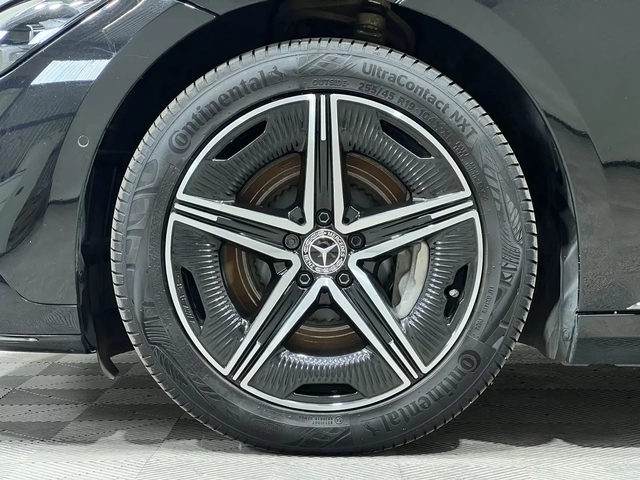 Mercedes-Benz EQE 350+ AMG Night Premium 360 Dig.Light DISTR W/P K-L - автомобили, коли, обяви за нови и употребявани 7