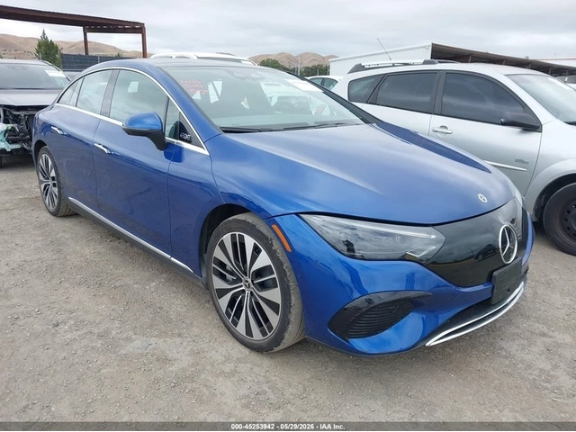 Mercedes-Benz EQE 350* HEADUP* BURMESTER* 360 - автомобили, коли, обяви за нови и употребявани 0