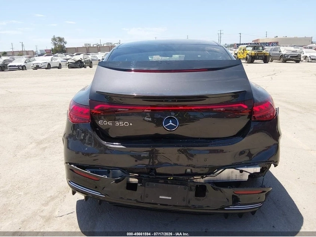 Mercedes-Benz EQE 350+ - автомобили, коли, обяви за нови и употребявани 13