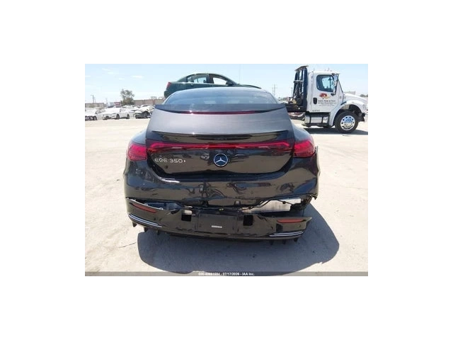 Mercedes-Benz EQE 350+ - автомобили, коли, обяви за нови и употребявани 5