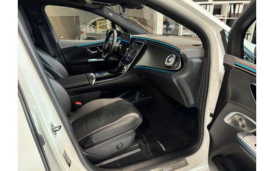 mercedes-benz-eqe-eqe-350-4matic-amg-line - 3