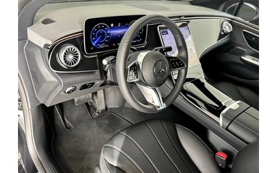 mercedes-benz-eqe-eqe-350-4matic-amg-line - 3