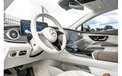 Mercedes-Benz EQS 450+ / AMG PKG / BURMESTER / АВТО КРЕДИТ - автомобили, коли, обяви за нови и употребявани 7