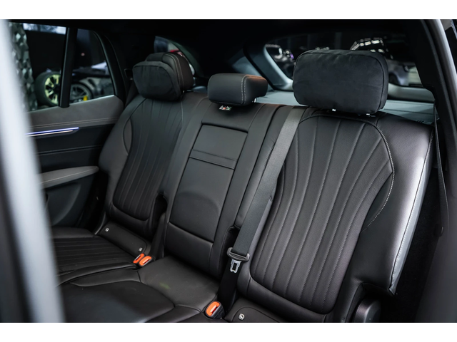 Mercedes-Benz EQS 580 4Matic SUV* Burm* pano - автомобили, коли, обяви за нови и употребявани 15