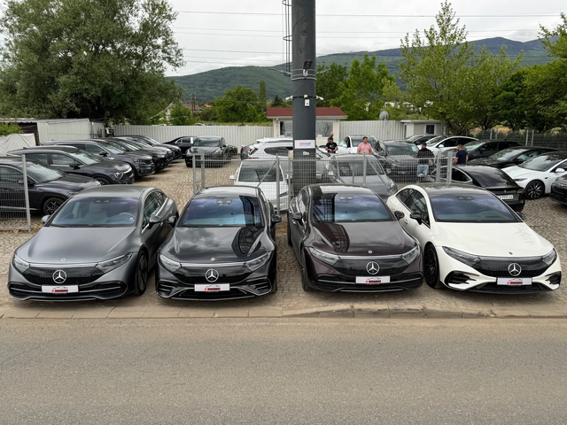 Mercedes-Benz EQS 580-4M / Premium + / Rear DVD HYPERSCREEN - автомобили, коли, обяви за нови и употребявани 0