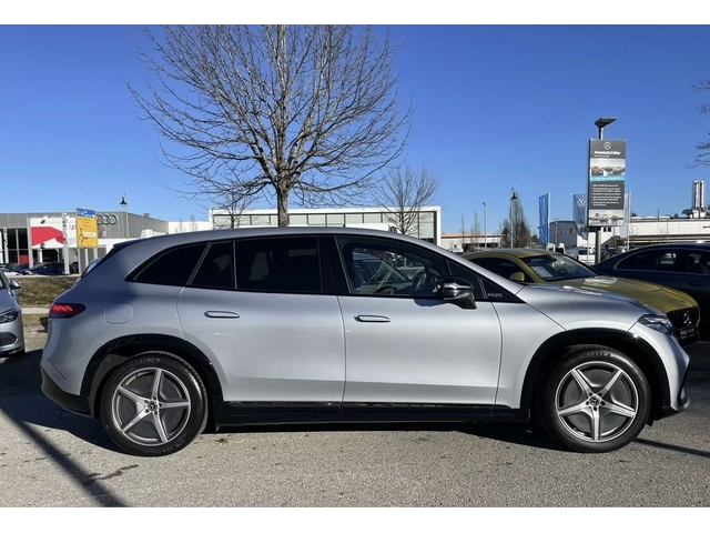 Mercedes-Benz EQS SUV 450 4M AMG Night Premium MultiB 360* DISTR AIR - автомобили, коли, обяви за нови и употребявани 3