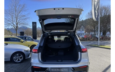 mercedes-benz-eqs - 5