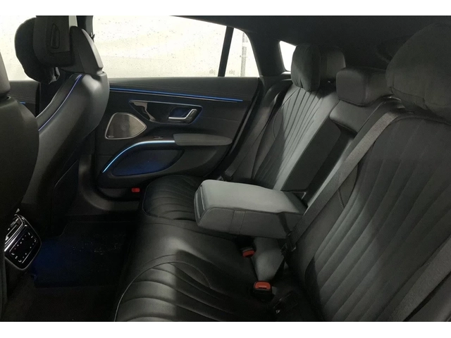 Mercedes-Benz EQS 580 AMG 4M HyperScreen AIR DISTR 360* PANO Massage - автомобили, коли, обяви за нови и употребявани 13