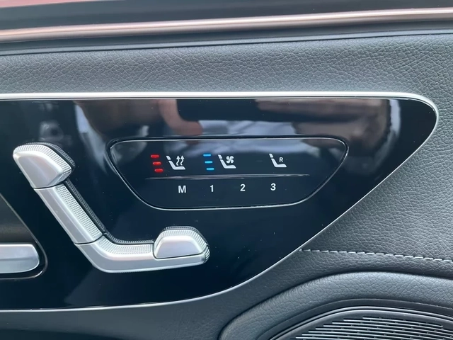 Mercedes-Benz EQS 450+ HyperScreen Dig.Light AIR PANO 360 DISTR - автомобили, коли, обяви за нови и употребявани 11