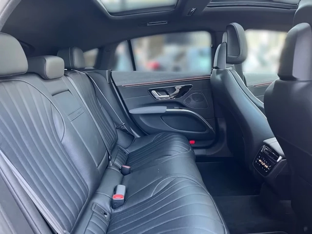 Mercedes-Benz EQS 450+ HyperScreen Dig.Light AIR PANO 360 DISTR - автомобили, коли, обяви за нови и употребявани 13