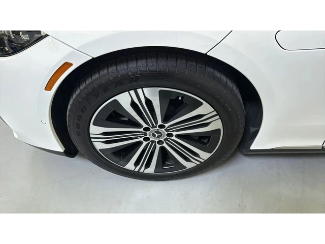 Mercedes-Benz EQS 450+ - автомобили, коли, обяви за нови и употребявани 9