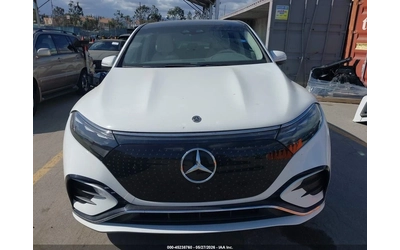 mercedes-benz-eqs - 5