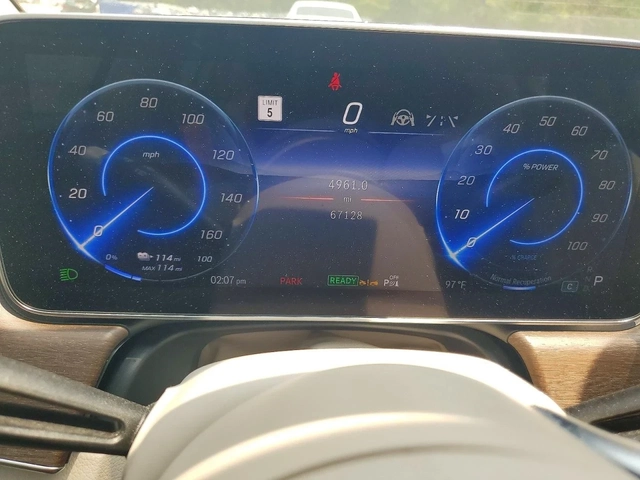 Mercedes-Benz EQS 450+ - автомобили, коли, обяви за нови и употребявани 8